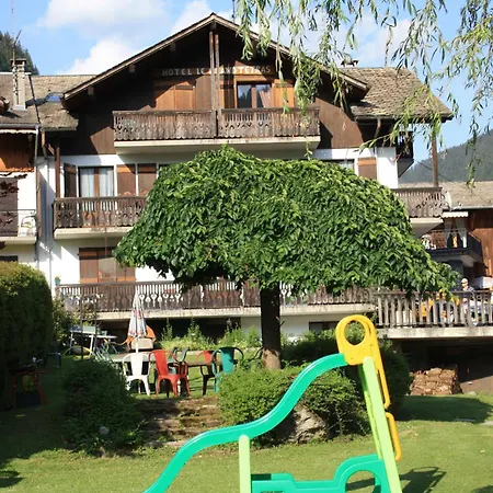 Hotel Le Grand Tetras 2*